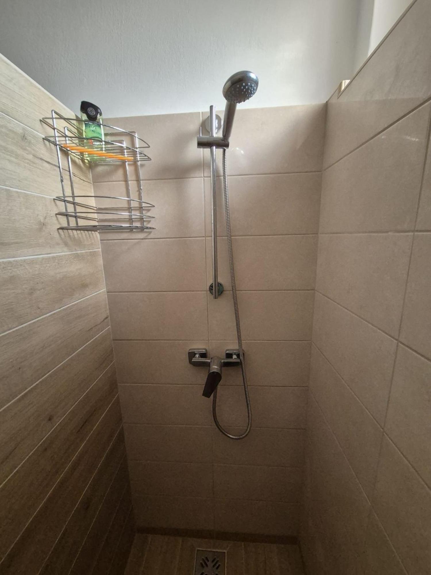 Szahara Vendeghaz Apartment Kerekegyhaza Bagian luar foto