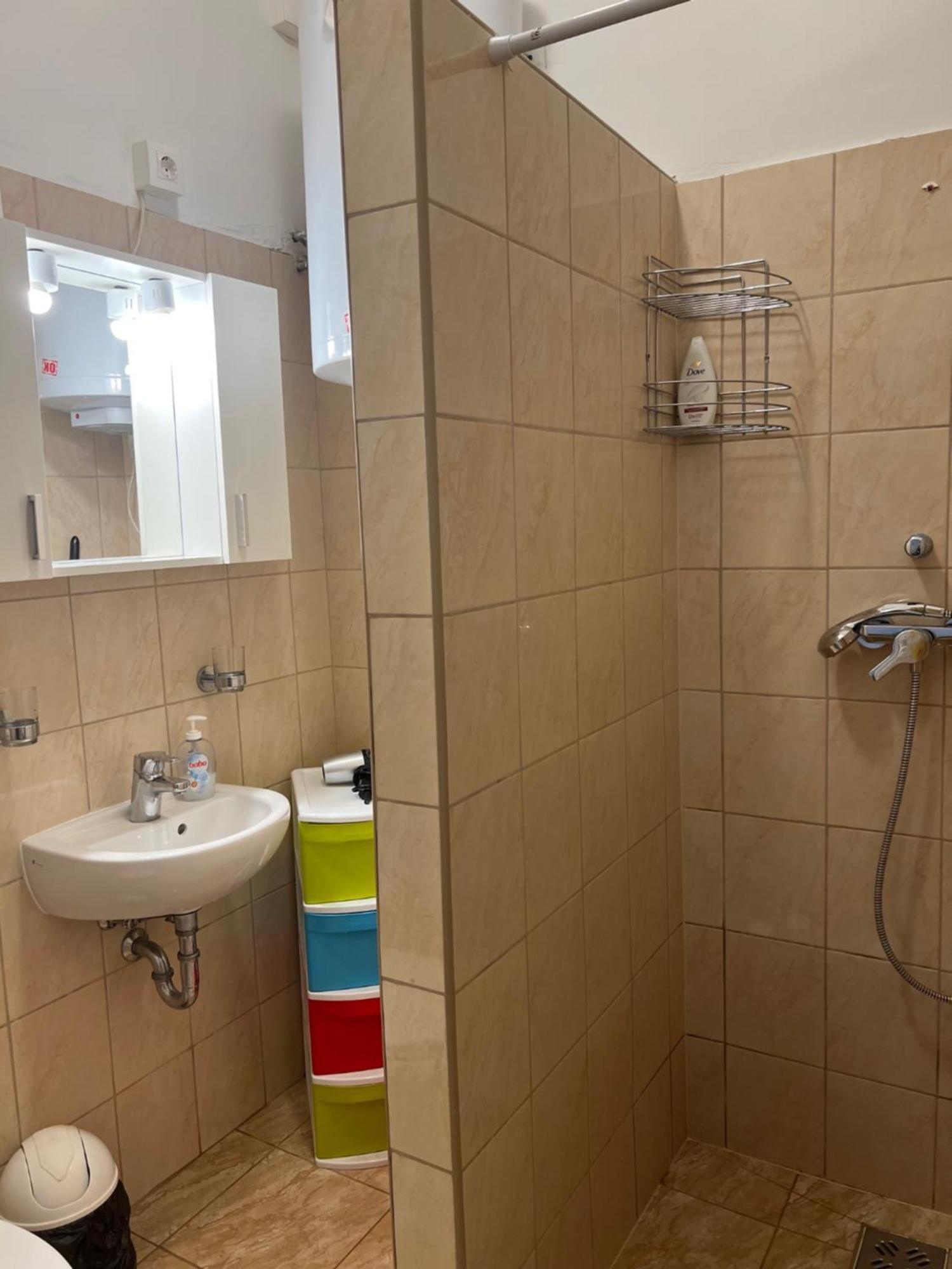 Szahara Vendeghaz Apartment Kerekegyhaza Bagian luar foto